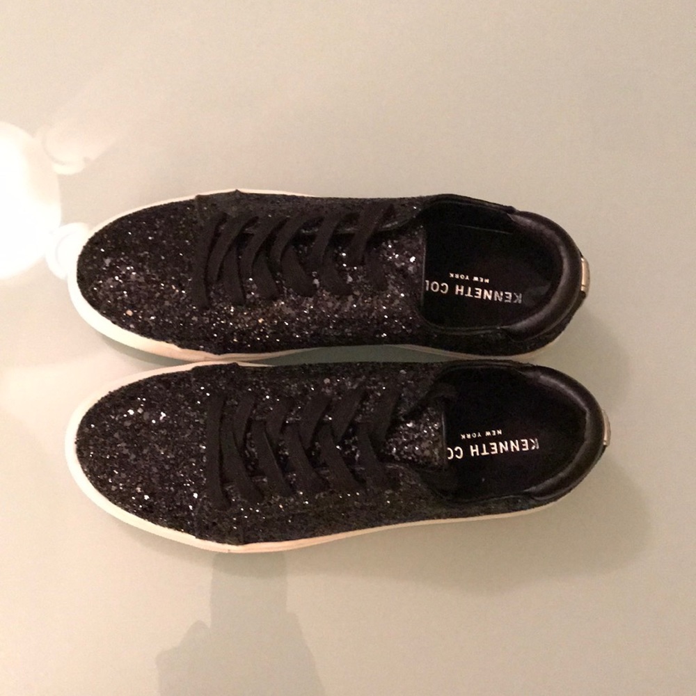 Kenneth Cole Black Glitter Sneakers Size 6.5